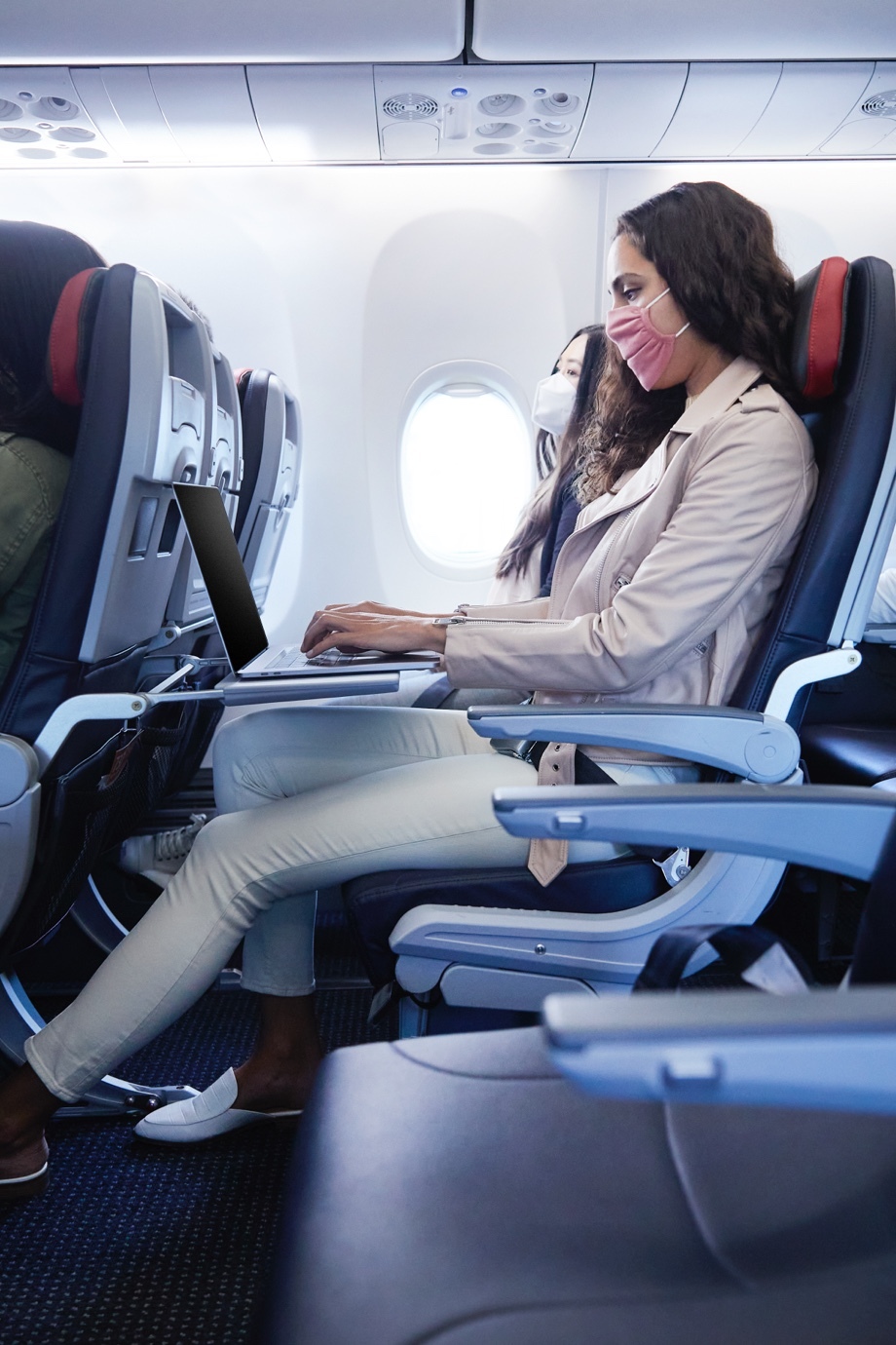 アメリカンエアライン アドバンテージ ブラックカード　ノベルティ 2025年8月最新】AAアメリカン航空マイレージプログラム